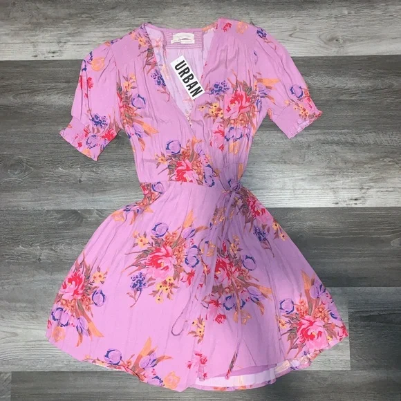 urban outfitters pink floral dress Urban Outfitters Archive Pink Floral Mesh Midi Dress
